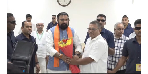 ई-व्हीकल और सोलर सेक्टर को बढ़ावा देने पर जोर, डॉ. अविनाश तिरंगा ने सीएम से की अहम चर्चा